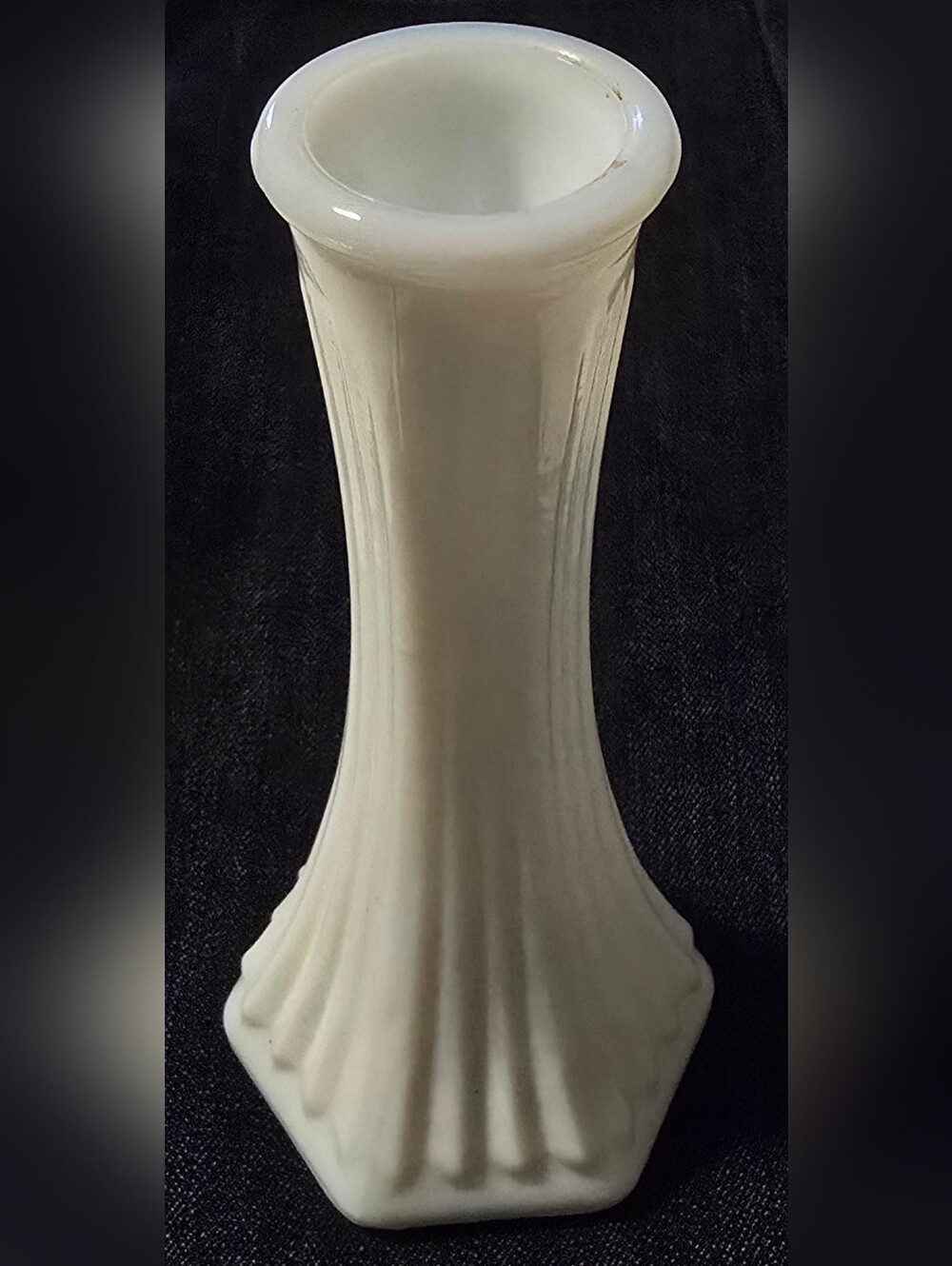 Vintage E.O. Brody Milk Glass Bud Vase White Fluted Paneled Hexagon Base 6”